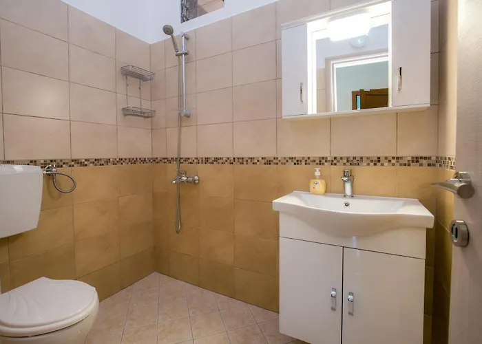 Thassos Κοίνυρα